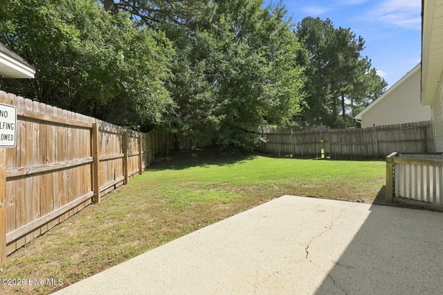 133 Kensington Way, Aberdeen, NC 28315