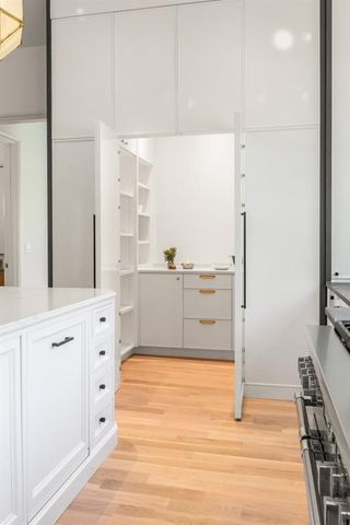 1323 N Highland Avenue NE, Atlanta, GA 30306