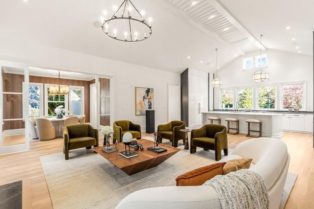 1323 N Highland Avenue NE, Atlanta, GA 30306