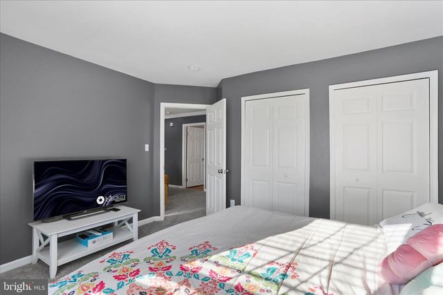 347 MADDEX DR, Shepherdstown, WV 25443