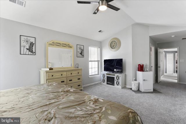 347 MADDEX DR, Shepherdstown, WV 25443