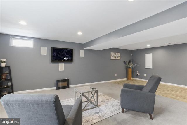 347 MADDEX DR, Shepherdstown, WV 25443