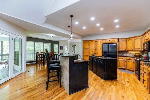 12 Marykirk Lane, Bella Vista, AR 72715