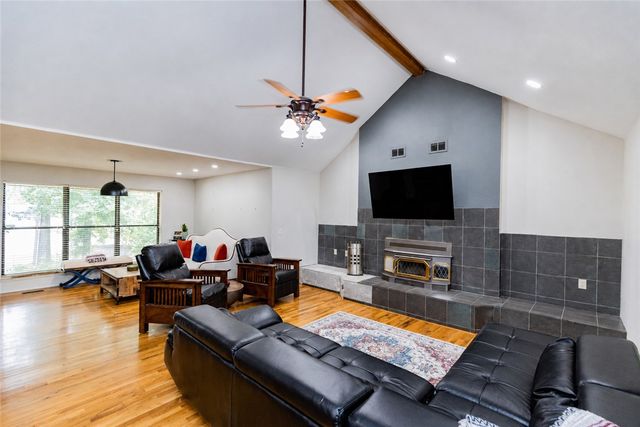 12 Marykirk Lane, Bella Vista, AR 72715