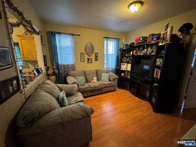 125 Western Parkway, Irvington, NJ 07111