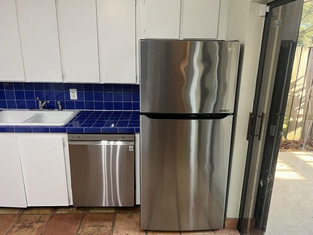 2004 20th Lane, Palm Beach Gardens, FL 33418