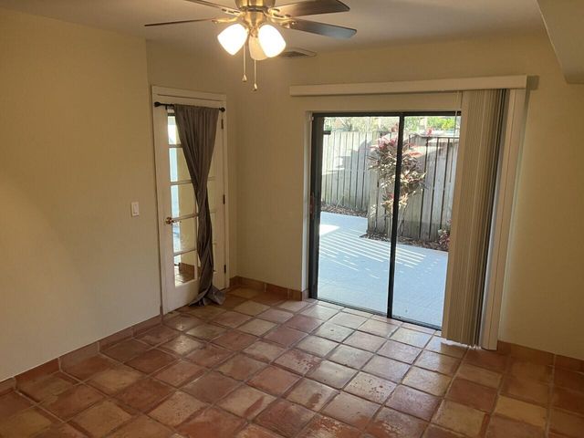 2004 20th Lane, Palm Beach Gardens, FL 33418