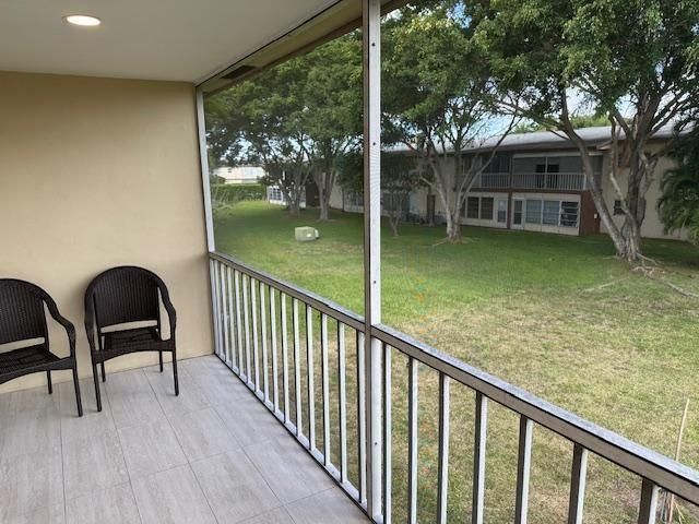 7605 NW 5th Court 208, Margate, FL 33063