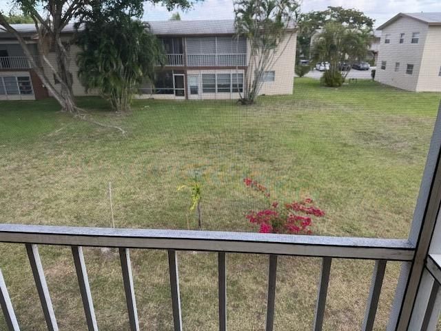 7605 NW 5th Court 208, Margate, FL 33063