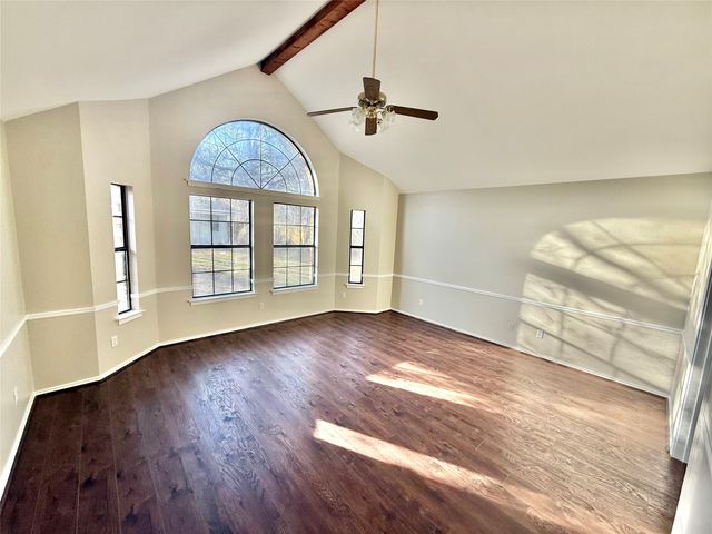 2103 Pecan Street, Bonham, TX 75418