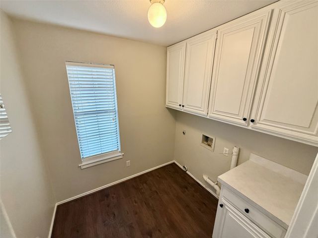 2103 Pecan Street, Bonham, TX 75418