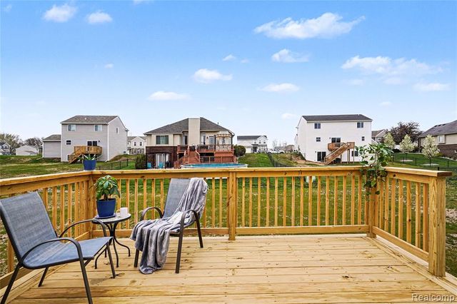 2824 Somerset Street, Lapeer, MI 48446