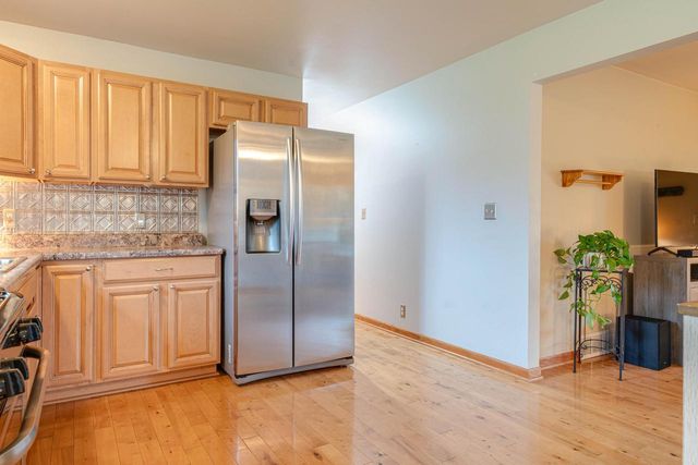 6237 238th AVENUE, Salem, WI 53168