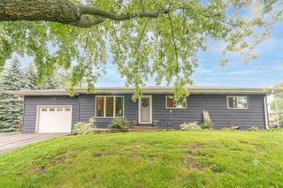 6237 238th AVENUE, Salem, WI 53168