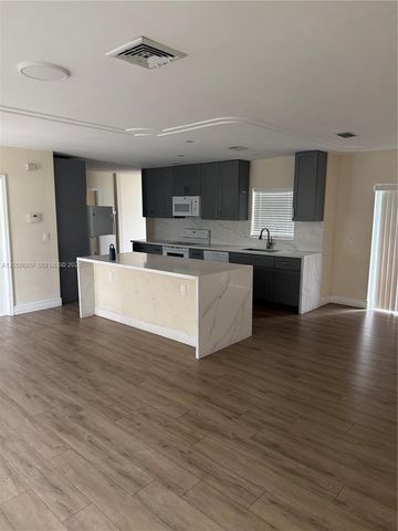 4361 NW 15th St, Lauderhill, FL 33313