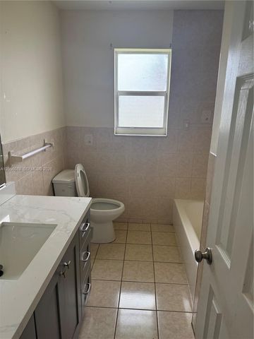4361 NW 15th St, Lauderhill, FL 33313