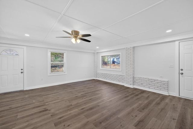 2569 Poplar Street, Snellville, GA 30078