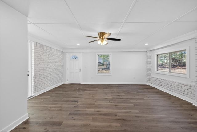 2569 Poplar Street, Snellville, GA 30078