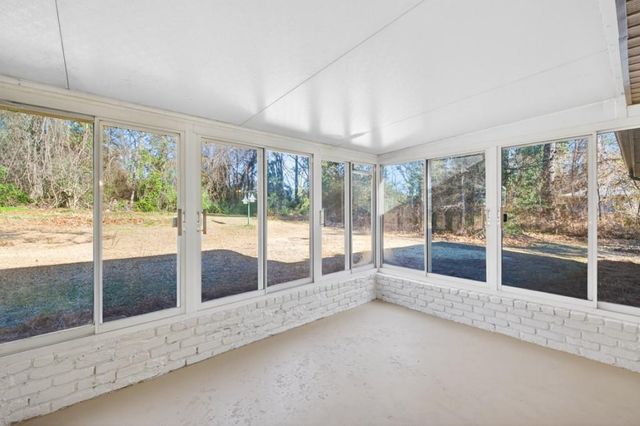 2569 Poplar Street, Snellville, GA 30078