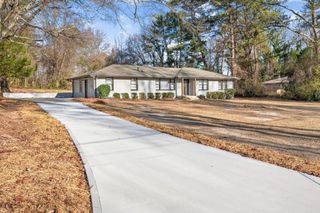 2569 Poplar Street, Snellville, GA 30078