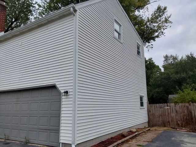 411 N Union Street, Hobart, IN 46342