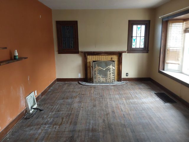 411 N Union Street, Hobart, IN 46342