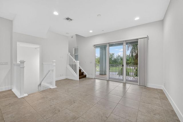 7089 Edison Place, Palm Beach Gardens, FL 33418
