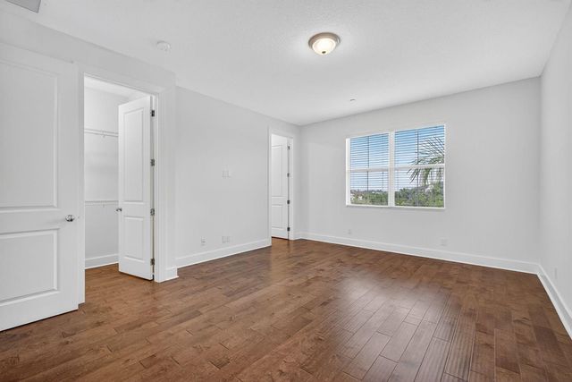 7089 Edison Place, Palm Beach Gardens, FL 33418