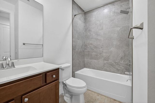 7089 Edison Place, Palm Beach Gardens, FL 33418