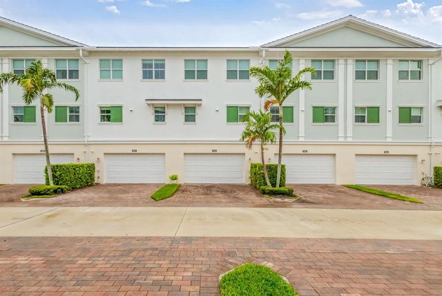 7089 Edison Place, Palm Beach Gardens, FL 33418