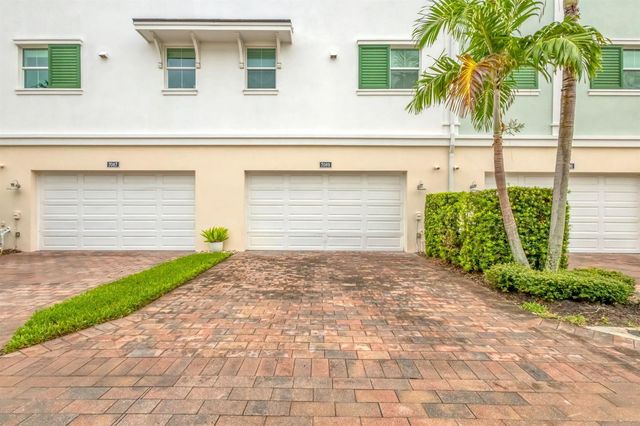 7089 Edison Place, Palm Beach Gardens, FL 33418