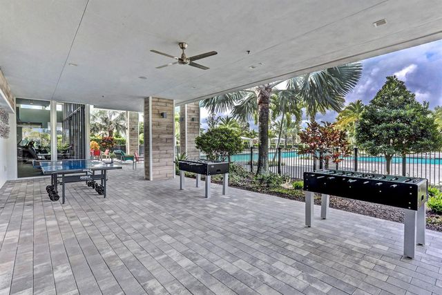 7089 Edison Place, Palm Beach Gardens, FL 33418