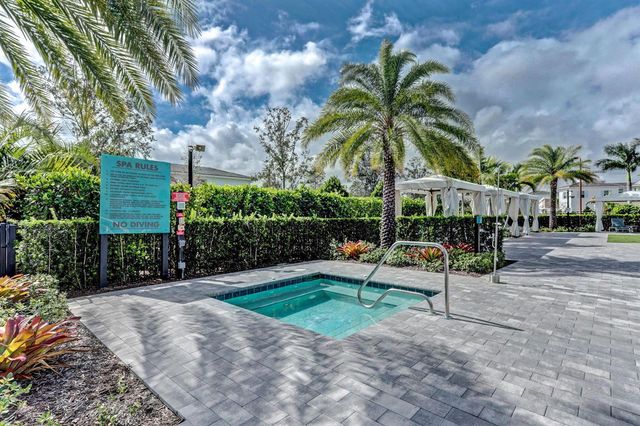 7089 Edison Place, Palm Beach Gardens, FL 33418