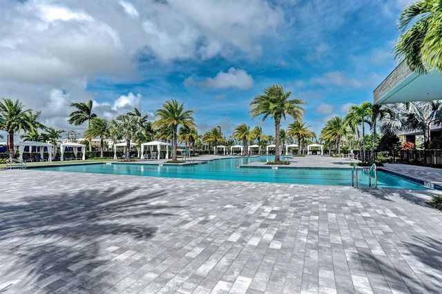 7089 Edison Place, Palm Beach Gardens, FL 33418
