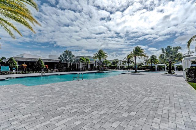 7089 Edison Place, Palm Beach Gardens, FL 33418