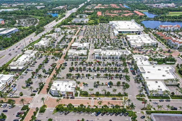 7089 Edison Place, Palm Beach Gardens, FL 33418