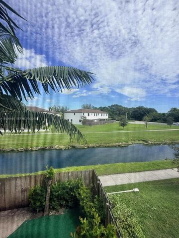 12715 SW 230th Terrace, Miami, FL 33170