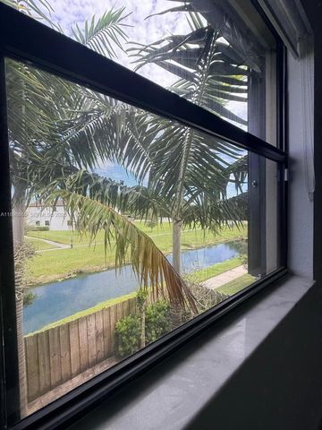 12715 SW 230th Terrace, Miami, FL 33170