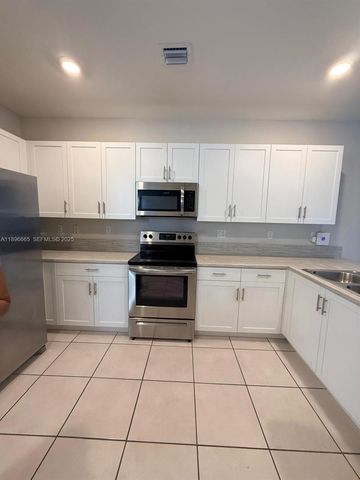 12715 SW 230th Terrace, Miami, FL 33170