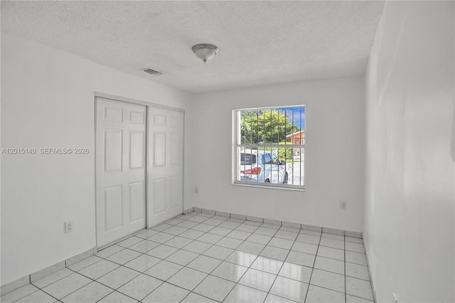 11854 SW 210th St x, Miami, FL 33177