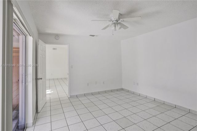 11854 SW 210th St x, Miami, FL 33177