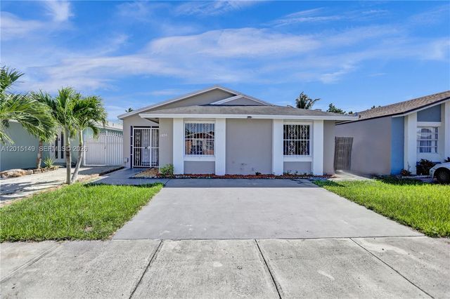 11854 SW 210th St x, Miami, FL 33177