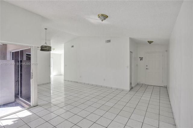 11854 SW 210th St x, Miami, FL 33177