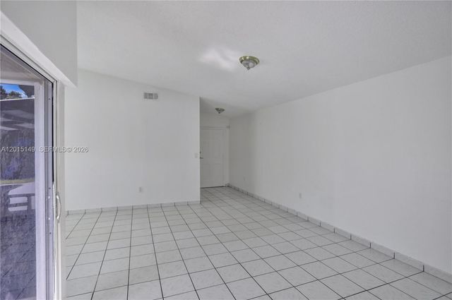 11854 SW 210th St x, Miami, FL 33177