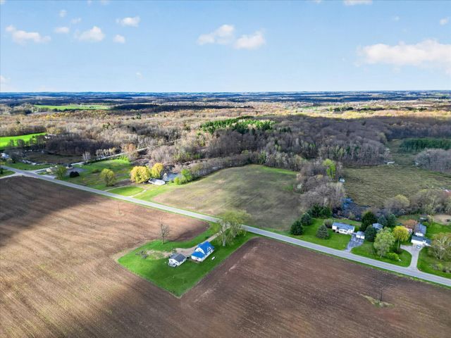 13509 Cypress Avenue, Sand Lake, MI 49343