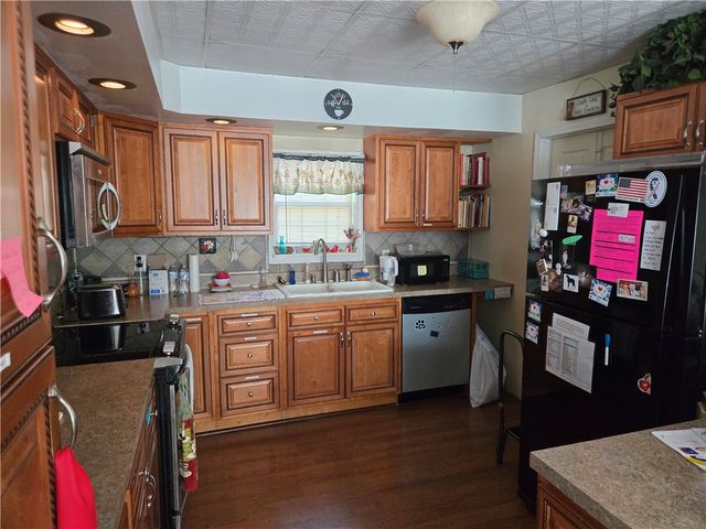 179 Sly Avenue, Corning City, NY 14830