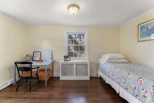 41 Garden Avenue, Bronxville, NY 10708