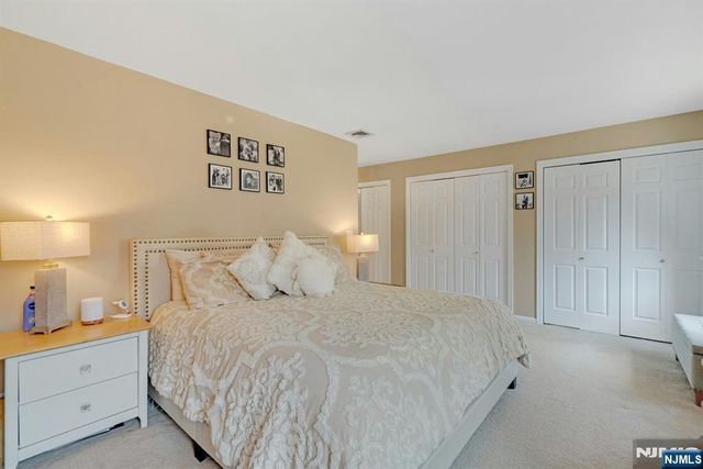 7 S Maple Avenue 7B, Park Ridge, NJ 07656