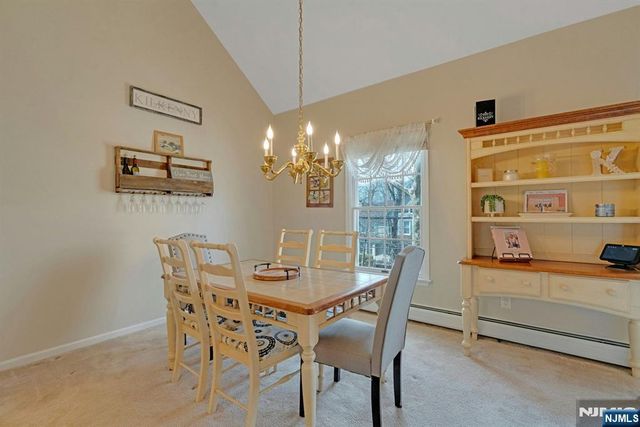 7 S Maple Avenue 7B, Park Ridge, NJ 07656