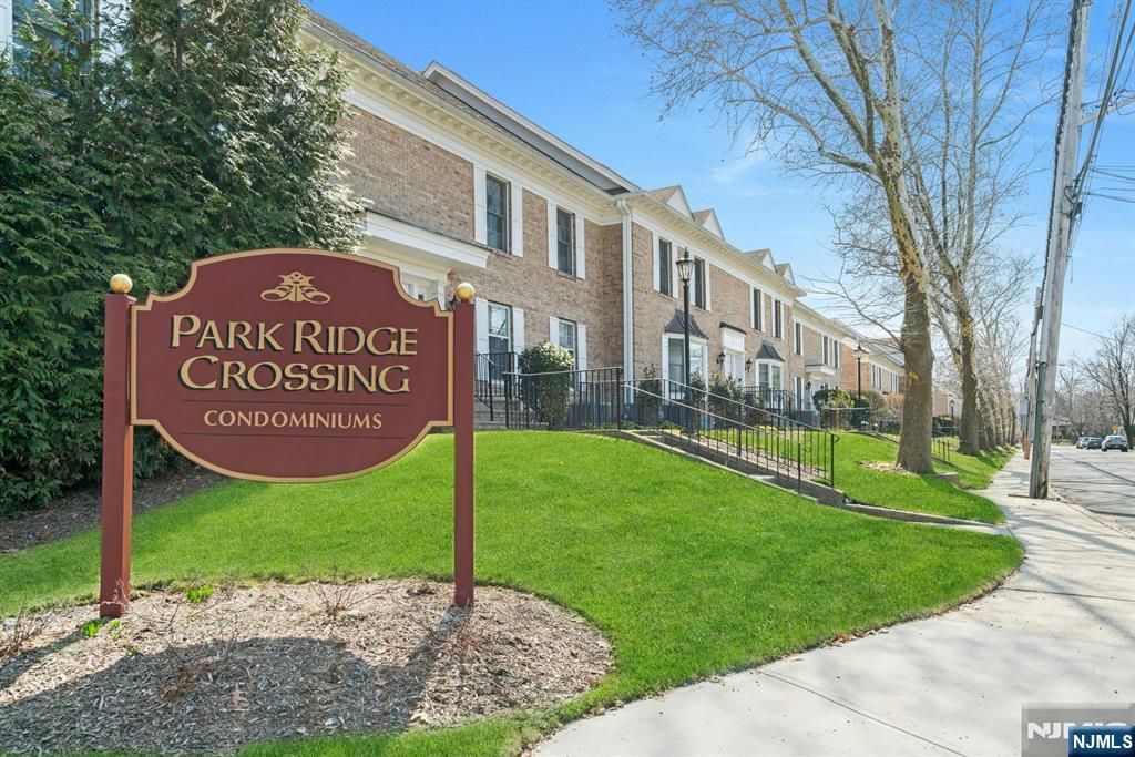 7 S Maple Avenue 7B, Park Ridge, NJ 07656